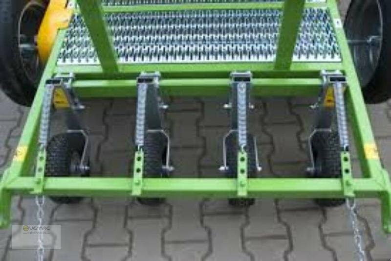 BOMET Pflanzmaschine Bomet Gemma S290 Setzmaschine Zwiebeln 3reihig NEU - آلة زراعة البطاطس: صور 3 BOMET Pflanzmaschine Bomet Gemma S290 Setzmaschine Zwiebeln 3reihig NEU - آلة زراعة البطاطس: صور 3