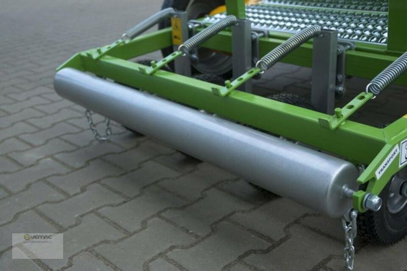 BOMET Pflanzmaschine Bomet Gemma S290 Setzmaschine Zwiebeln 3reihig NEU - آلة زراعة البطاطس: صور 2 BOMET Pflanzmaschine Bomet Gemma S290 Setzmaschine Zwiebeln 3reihig NEU - آلة زراعة البطاطس: صور 2