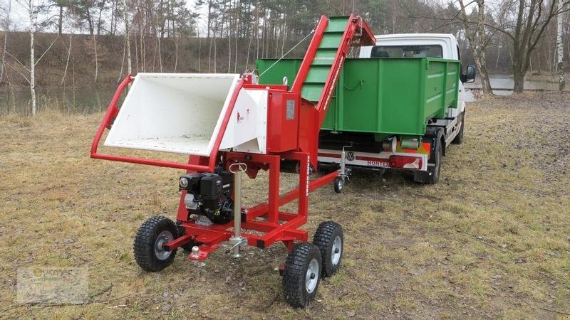 Vemac SMV70 Häcksler Holzhäcksler Holzschredder Benzin Motor Anhän - ماكينة تقطيع الأغصان: صور 2 Vemac SMV70 Häcksler Holzhäcksler Holzschredder Benzin Motor Anhän - ماكينة تقطيع الأغصان: صور 2