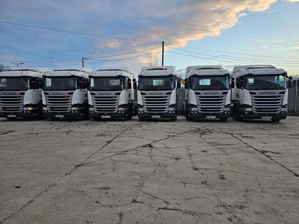 Scania G410 - شاحنة جرار: صور 1 Scania G410 - شاحنة جرار: صور 1