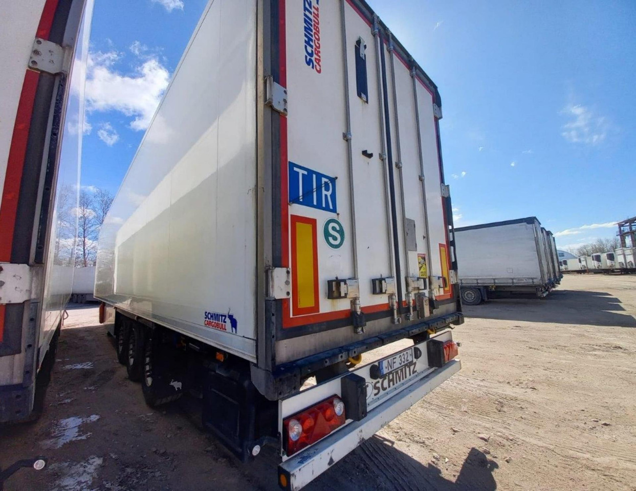 2019/2020 Schmitz Cargobull SKO FP 60 ThermoKing SLXi 300 - مبردة نصف مقطورة: صور 2 2019/2020 Schmitz Cargobull SKO FP 60 ThermoKing SLXi 300 - مبردة نصف مقطورة: صور 2
