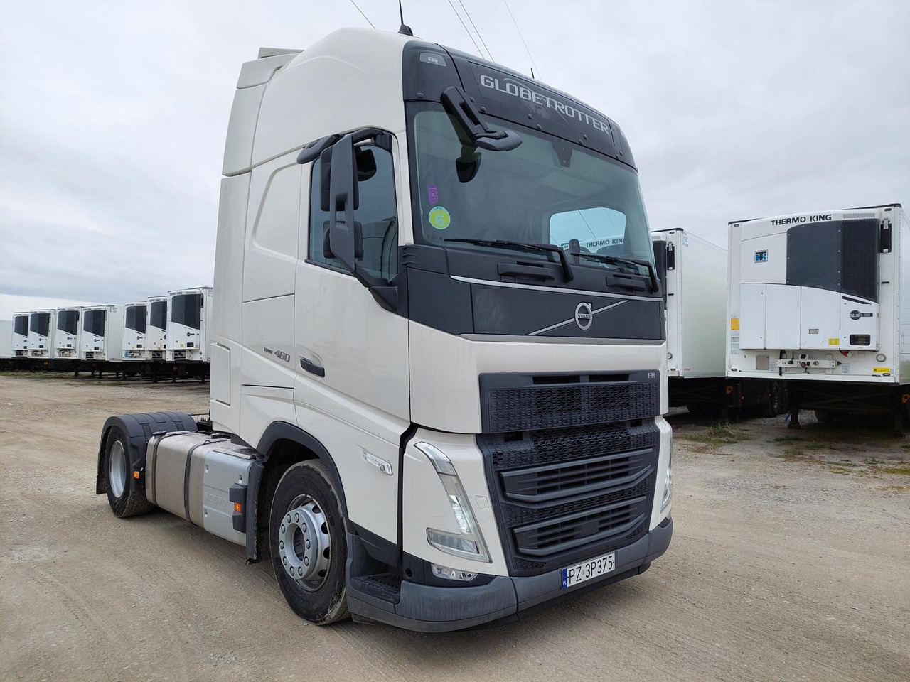 2023 Volvo FH 460 Globetrotter XL i-Save - شاحنة جرار: صور 2 2023 Volvo FH 460 Globetrotter XL i-Save - شاحنة جرار: صور 2