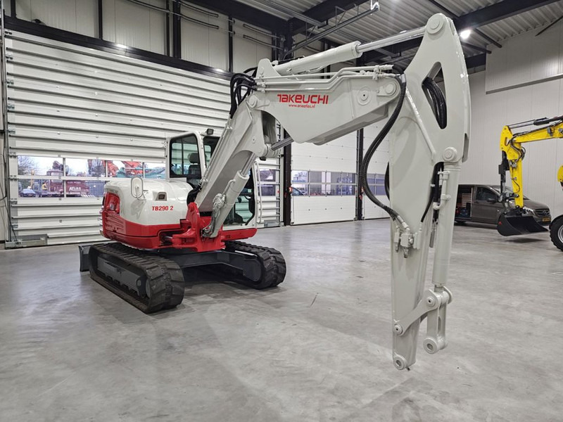 Takeuchi TB290-2 - حفارات زحافة: صور 5 Takeuchi TB290-2 - حفارات زحافة: صور 5