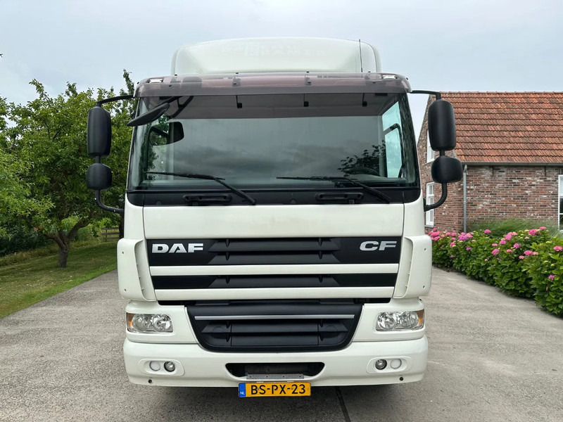 DAF CF 75.250 / NL TRUCK / EURO 5 / 4X2 / HYDRAULIC RAMPS / FULL AIR - شاحنة نقل سيارات شاحنة: صور 2 DAF CF 75.250 / NL TRUCK / EURO 5 / 4X2 / HYDRAULIC RAMPS / FULL AIR - شاحنة نقل سيارات شاحنة: صور 2