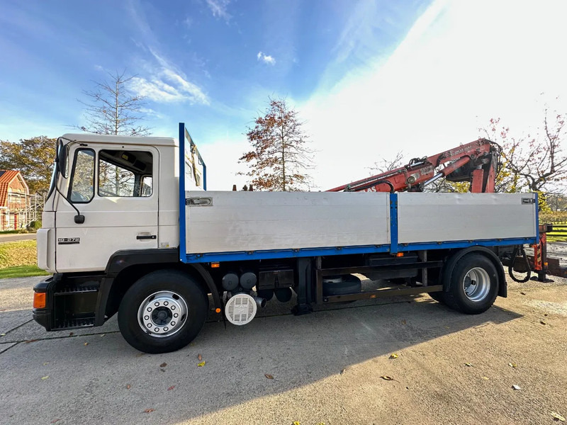 MAN 19.272 F90 / NL TRUCK / 4X2 / EURO1 / ATLAS AK140.1-6,2/1 / MANUAL / FIRST OWNER - شاحنة كرين: صور 4 MAN 19.272 F90 / NL TRUCK / 4X2 / EURO1 / ATLAS AK140.1-6,2/1 / MANUAL / FIRST OWNER - شاحنة كرين: صور 4