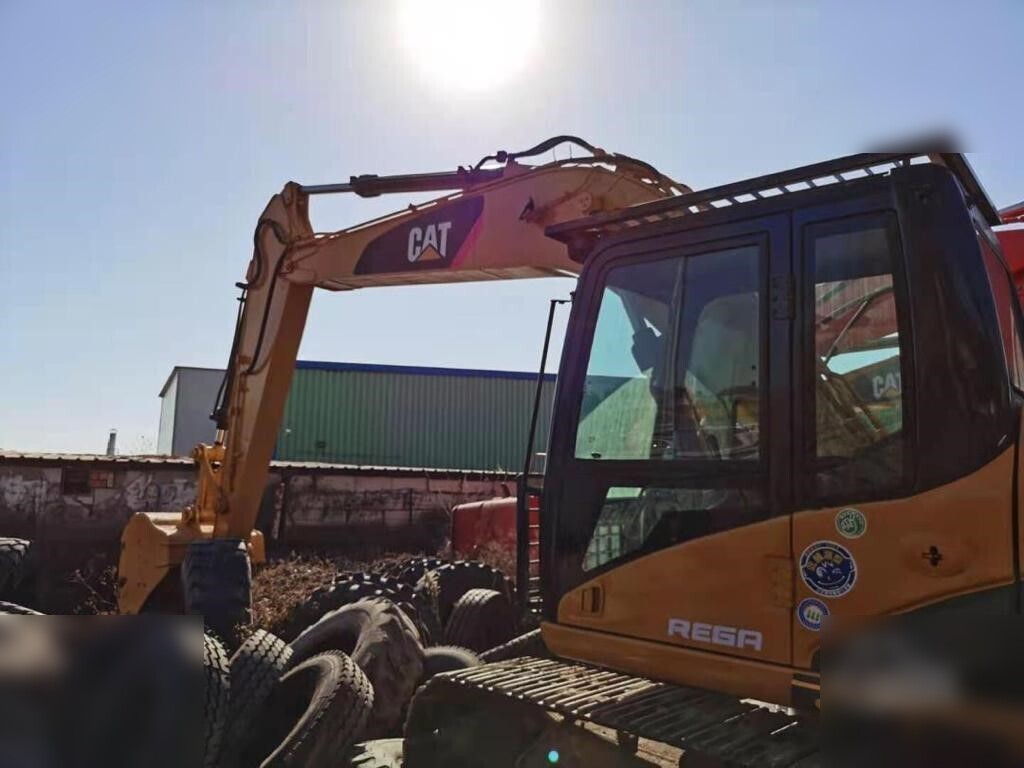 CATERPILLAR 315DL - حفارات زحافة: صور 1 CATERPILLAR 315DL - حفارات زحافة: صور 1