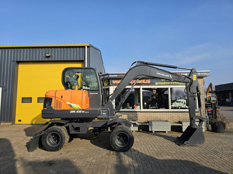 Develon DX60WN ECO-1 - حفارة على عجلات: صور 5 Develon DX60WN ECO-1 - حفارة على عجلات: صور 5