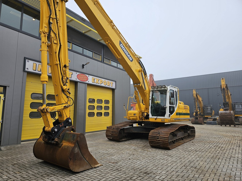 Doosan DX255LC-3 - حفارات زحافة: صور 2 Doosan DX255LC-3 - حفارات زحافة: صور 2