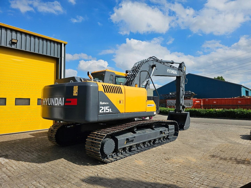 Hyundai R215L - حفارات زحافة: صور 4 Hyundai R215L - حفارات زحافة: صور 4