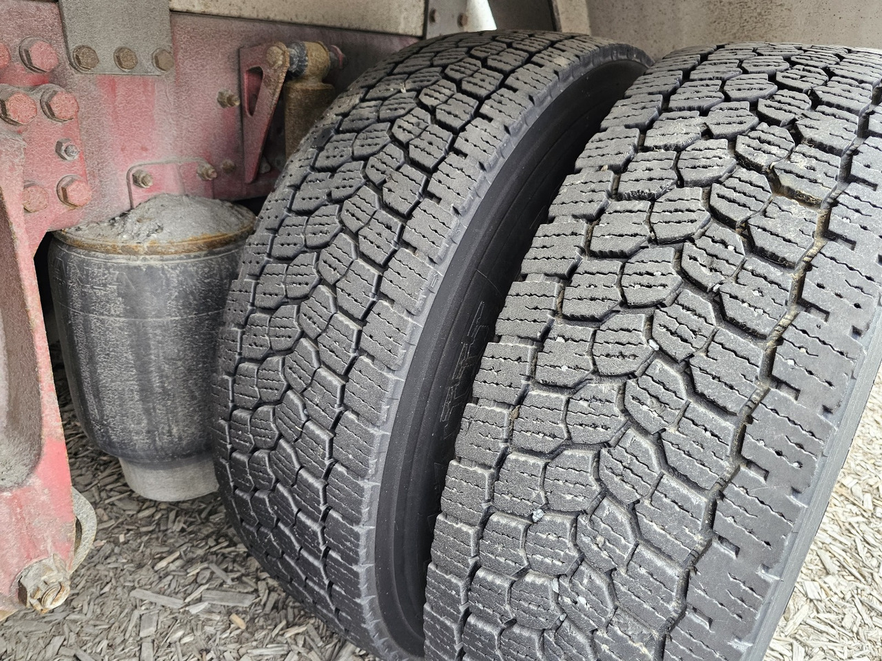 شاحنة قطع الأشجار, شاحنة كرين Scania R650: صور 27