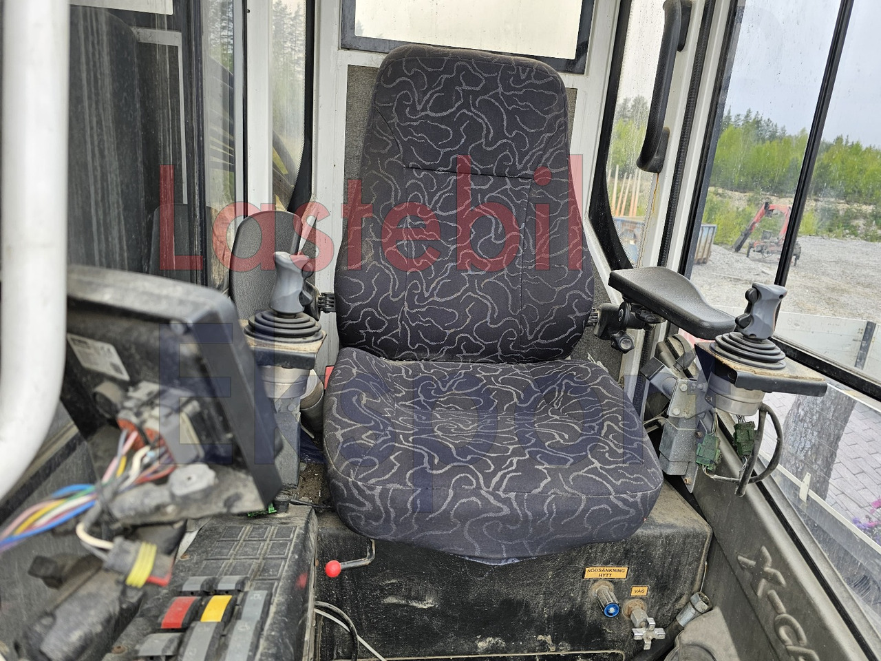 شاحنة قطع الأشجار, شاحنة كرين Scania R650: صور 21