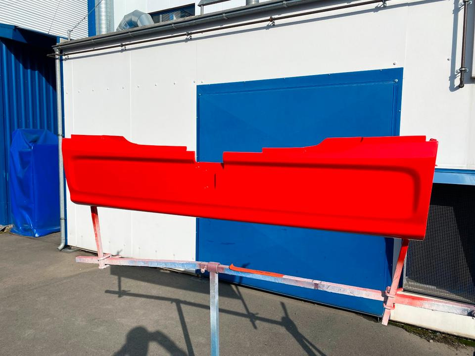 MAN Lions City A21 Heckstoßstange mit AHK Ausschnitt Lackiert UNI-Wunschfarbton OE 88732035011 / 88.73203-5011 *INKL.19% MWST* - كأس مترعة - حافلة: صور 1 MAN Lions City A21 Heckstoßstange mit AHK Ausschnitt Lackiert UNI-Wunschfarbton OE 88732035011 / 88.73203-5011 *INKL.19% MWST* - كأس مترعة - حافلة: صور 1