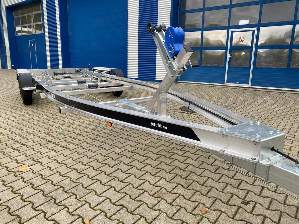 Martz Bootstrailer / Bootsanhänger 3500Kg inkl. Gratis Lieferung *INKL.19% MWST* - مقطورة القارب: صور 5 Martz Bootstrailer / Bootsanhänger 3500Kg inkl. Gratis Lieferung *INKL.19% MWST* - مقطورة القارب: صور 5