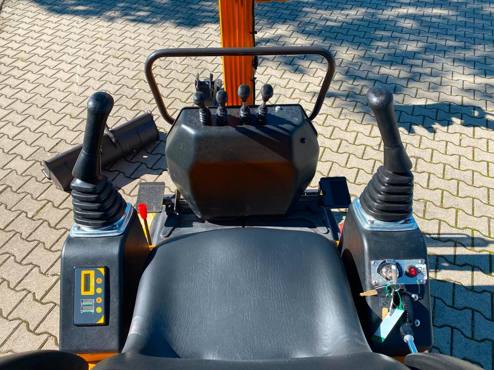 حفارة مصغرة Minibagger BK1300JSR inkl. 3 Schaufeln *INKL.19% MWST*BERGER KRAUS*KUBOTA D902 11,8KW*JOYSTICK*SCHENKWARM*SOFORT!*: صور 9