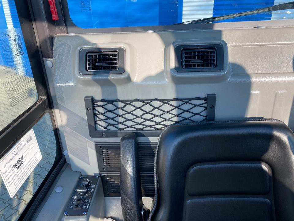 حفارة مصغرة Minibagger BK2000NKSR inkl. Zubehörpaket *INKL.19% MWST*BERGER KRAUS*KUBOTA* KLIMA*SCHWENKARM*VERSTELLFAHRWERK*: صور 16 حفارة مصغرة Minibagger BK2000NKSR inkl. Zubehörpaket *INKL.19% MWST*BERGER KRAUS*KUBOTA* KLIMA*SCHWENKARM*VERSTELLFAHRWERK*: صور 16