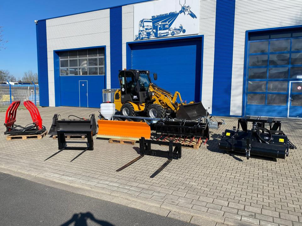 Radlader/Hoflader BK810 inkl. Tieflader und großem Zubehörpaket *INKL.19% MWST*BERGER KRAUS* KUBOTA*EURO*CE* - لودر مفصلي صغير: صور 1 Radlader/Hoflader BK810 inkl. Tieflader und großem Zubehörpaket *INKL.19% MWST*BERGER KRAUS* KUBOTA*EURO*CE* - لودر مفصلي صغير: صور 1