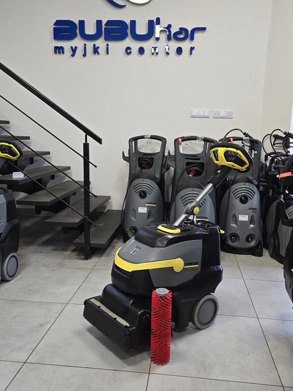 KÄRCHER BR 35/12 C Bp - ماكينة فرك وتجفيف: صور 1 KÄRCHER BR 35/12 C Bp - ماكينة فرك وتجفيف: صور 1