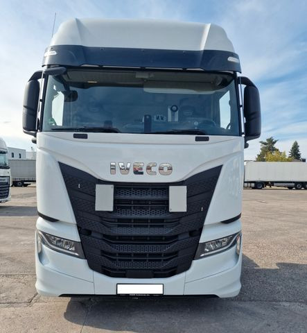 Iveco AS440ST*LNG*Standard*2022*2 Tanks - شاحنة جرار: صور 1 Iveco AS440ST*LNG*Standard*2022*2 Tanks - شاحنة جرار: صور 1