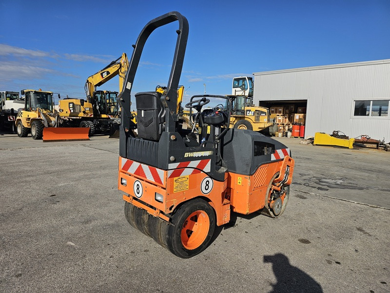 BOMAG BW100AC-4 - مدحلة المختلطة: صور 3 BOMAG BW100AC-4 - مدحلة المختلطة: صور 3