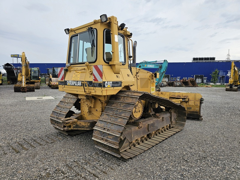 CATERPILLAR D4H - بلدوزر: صور 5 CATERPILLAR D4H - بلدوزر: صور 5