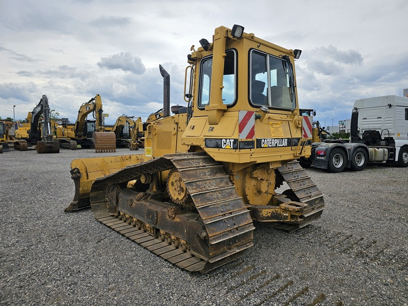 CATERPILLAR D4H - بلدوزر: صور 3 CATERPILLAR D4H - بلدوزر: صور 3