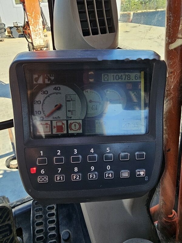 Hitachi ZX190W-3 إيجار Hitachi ZX190W-3: صور 12