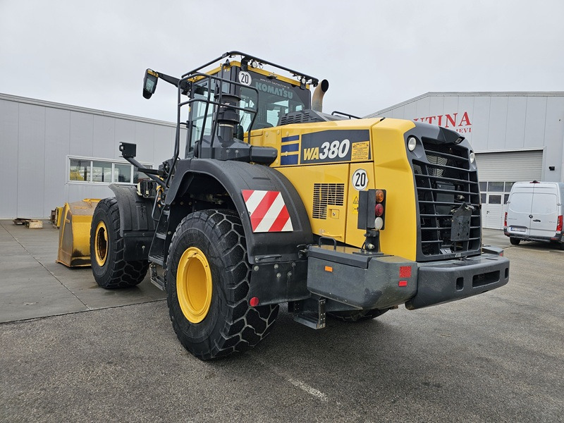 KOMATSU WA380-8 - اللودر بعجل: صور 2 KOMATSU WA380-8 - اللودر بعجل: صور 2