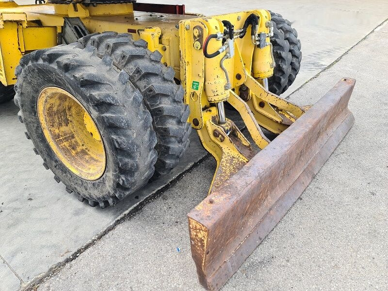 حفارة على عجلات Komatsu PW110: صور 18