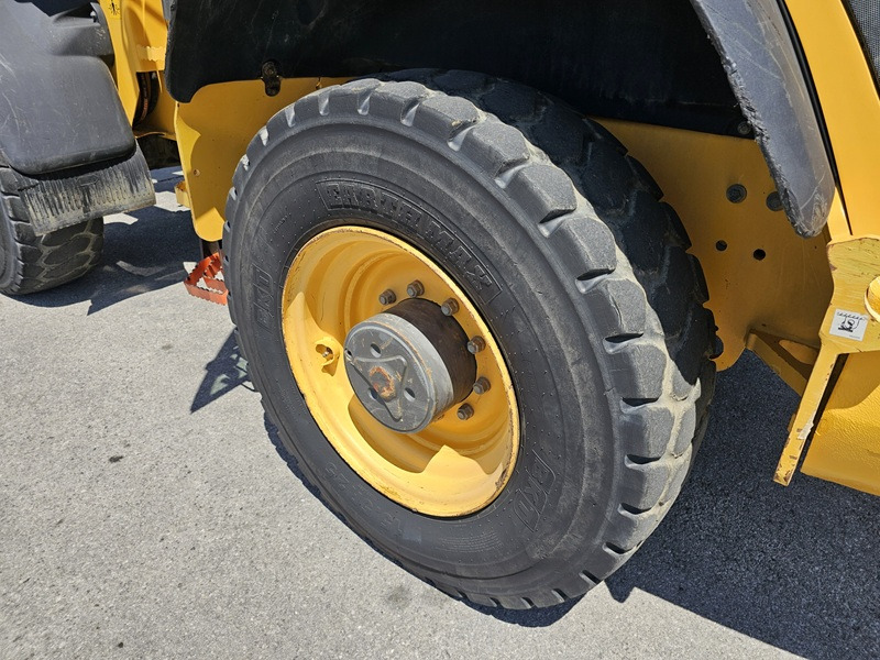 اللودر بعجل VOLVO L45H: صور 25