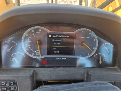 اللودر بعجل VOLVO L45H: صور 11