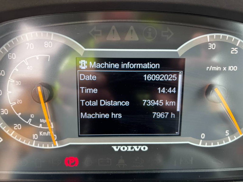 Volvo A 60 H - شاحنة مفصلية: صور 5 Volvo A 60 H - شاحنة مفصلية: صور 5