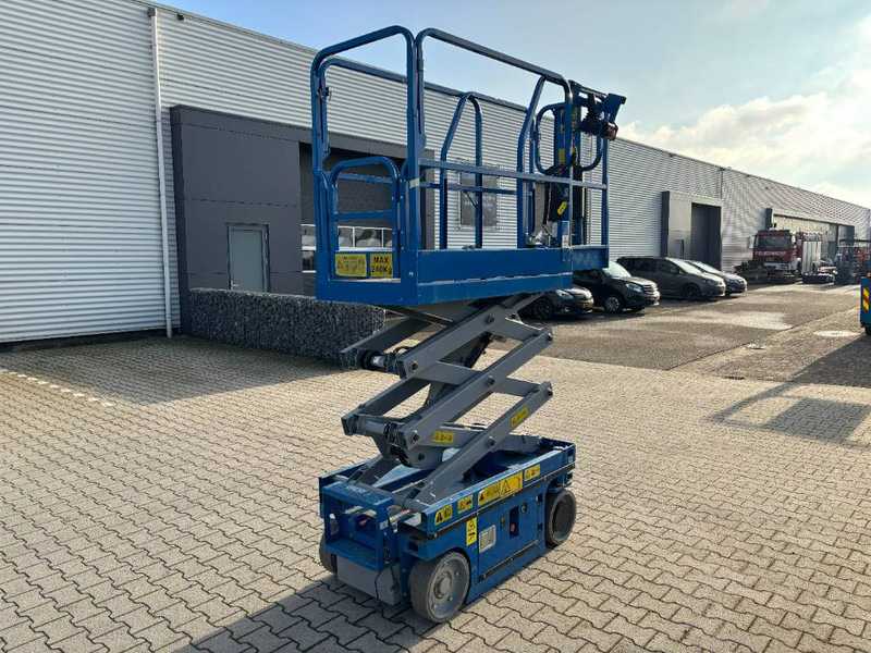 Yamei MS1330 - رافعات مقصية: صور 3 Yamei MS1330 - رافعات مقصية: صور 3