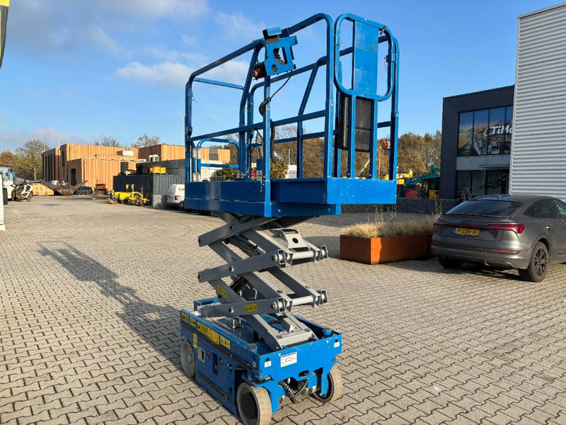 Yamei MS1330 - رافعات مقصية: صور 4 Yamei MS1330 - رافعات مقصية: صور 4