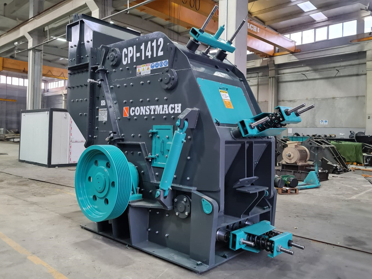 Constmach Primary Impact Crusher Between 200 and 600 Tons - كسارة التصادمية: صور 1 Constmach Primary Impact Crusher Between 200 and 600 Tons - كسارة التصادمية: صور 1