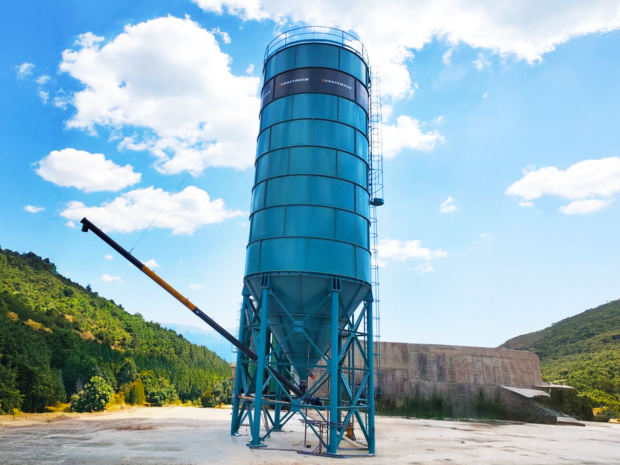 Constmach Silo à Ciment d'une Capacité de 500 Tonnes - خزان الأسمنت: صور 1 Constmach Silo à Ciment d'une Capacité de 500 Tonnes - خزان الأسمنت: صور 1