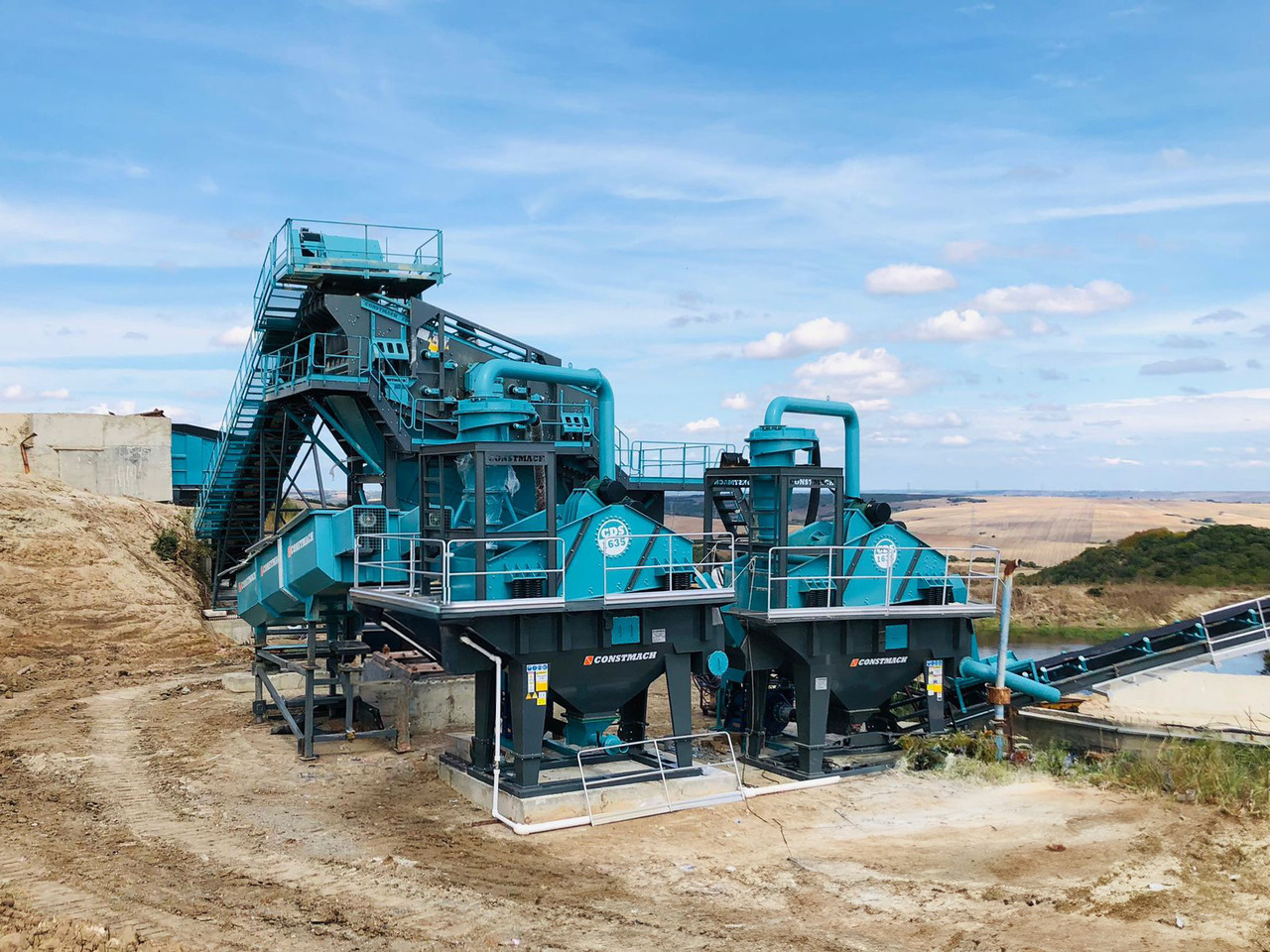 Constmach Stationäre Sand- und Kieswasch- und Siebanlage - غربال: صور 3 Constmach Stationäre Sand- und Kieswasch- und Siebanlage - غربال: صور 3