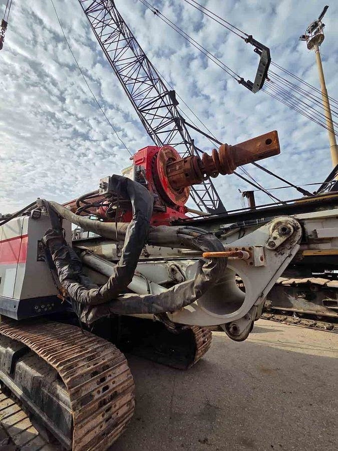 Comacchio CH450 - آلة حفر: صور 5 Comacchio CH450 - آلة حفر: صور 5