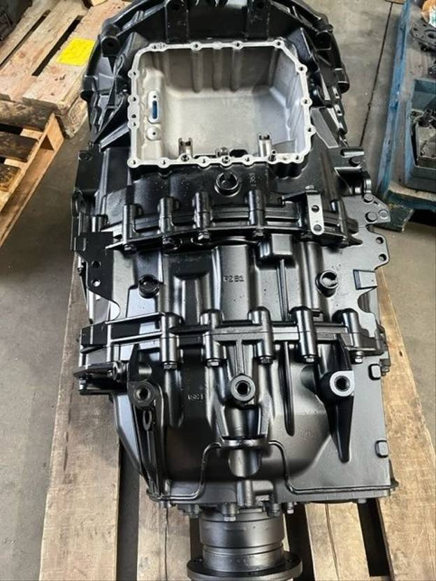 ZF 12AS2530 12AS2330 TO - علبة التروس - شاحنة: صور 2 ZF 12AS2530 12AS2330 TO - علبة التروس - شاحنة: صور 2
