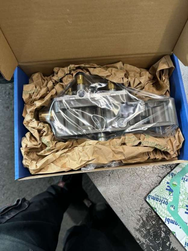 ZF Ventilblock fr 16S Getriebe MAN Iveco  - صمام - شاحنة: صور 2 ZF Ventilblock fr 16S Getriebe MAN Iveco  - صمام - شاحنة: صور 2