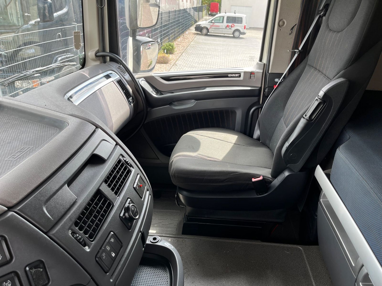 شاحنة جرار DAF XF 530 SSC: صور 13