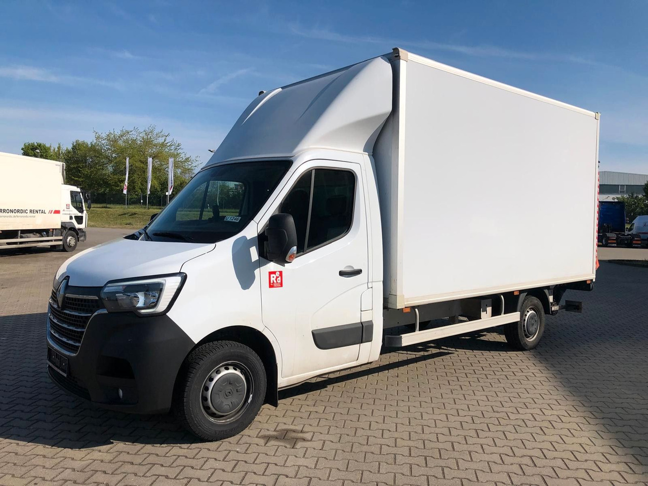 Renault MASTER RED 3.5T*LBW*Klima*4.2m*AUCH MIETE - الشاحنات الصغيرة صندوق مغلق: صور 1 Renault MASTER RED 3.5T*LBW*Klima*4.2m*AUCH MIETE - الشاحنات الصغيرة صندوق مغلق: صور 1