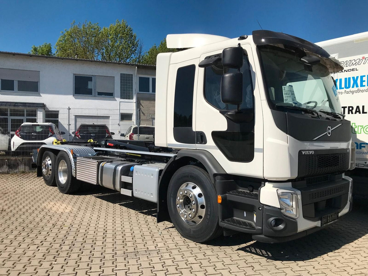 Volvo FE 320 6x2 - شاحنة ذات الخطاف: صور 1 Volvo FE 320 6x2 - شاحنة ذات الخطاف: صور 1