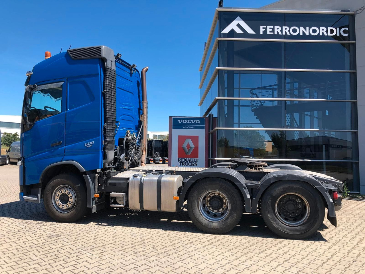 Volvo FH500 6x4*Liftachse*80T*IP-Cool*PTO - شاحنة جرار: صور 4 Volvo FH500 6x4*Liftachse*80T*IP-Cool*PTO - شاحنة جرار: صور 4