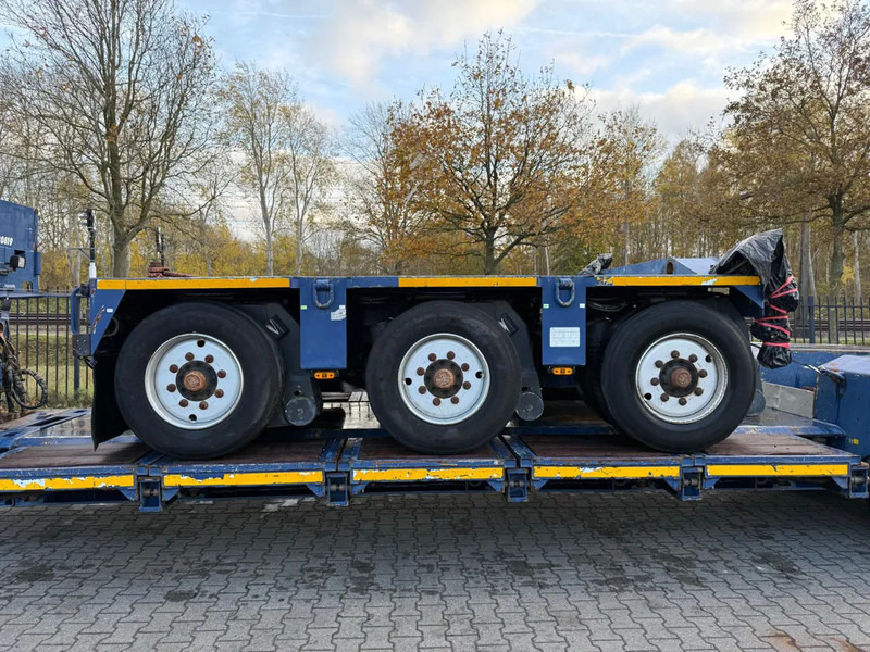 Goldhofer THP XLE 8 (3+5) - عربة مسطحة منخفضة نصف مقطورة: صور 5 Goldhofer THP XLE 8 (3+5) - عربة مسطحة منخفضة نصف مقطورة: صور 5