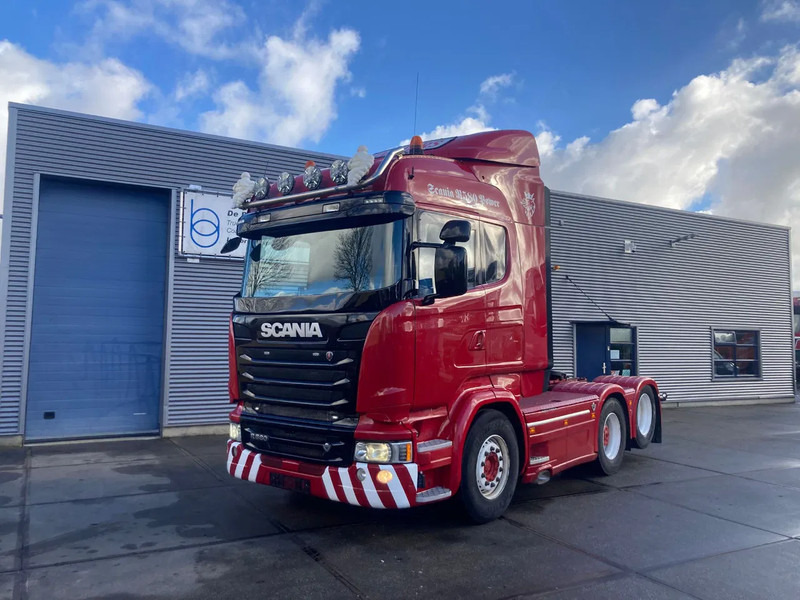 Scania R580 6x2 with Boogie Lift Axle - شاحنة جرار: صور 1 Scania R580 6x2 with Boogie Lift Axle - شاحنة جرار: صور 1