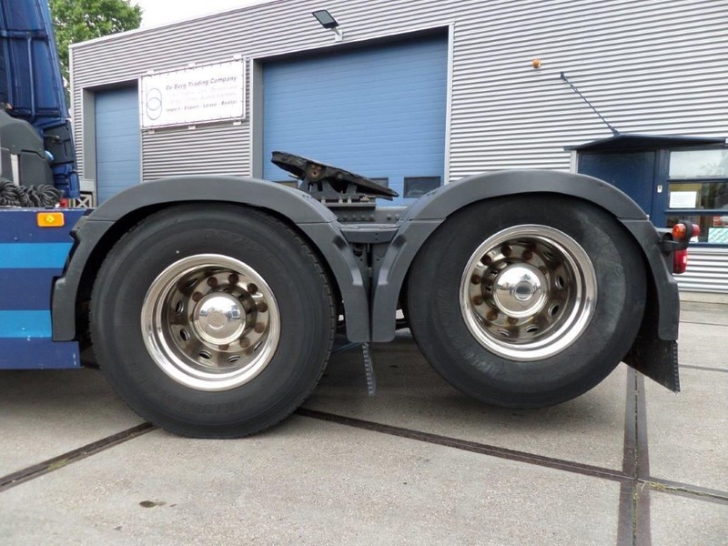 Volvo FH 16.650 6x2 - شاحنة جرار: صور 5 Volvo FH 16.650 6x2 - شاحنة جرار: صور 5