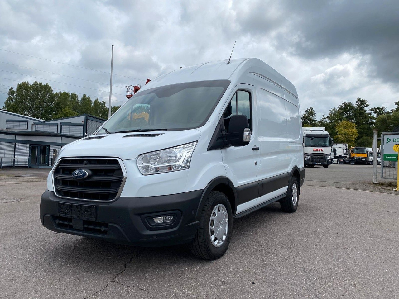 Ford Transit 350 L2 Trend Werkstattausbau - فان: صور 1 Ford Transit 350 L2 Trend Werkstattausbau - فان: صور 1