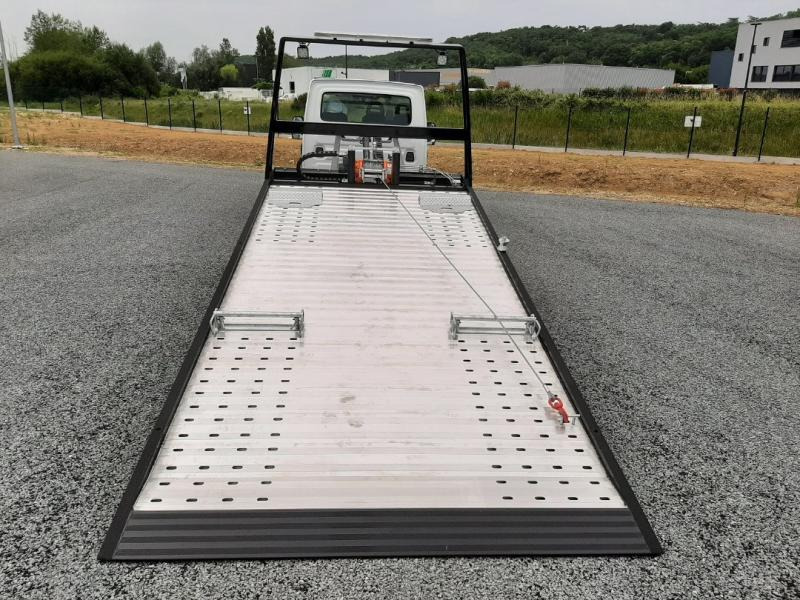 جديد سيارة السحب للتصليح Iveco Daily 35C18: صور 11