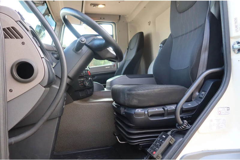 DAF CF 290 FA Bak + klep Dhollandia 2000 KG - بصندوق مغلق شاحنة: صور 5 DAF CF 290 FA Bak + klep Dhollandia 2000 KG - بصندوق مغلق شاحنة: صور 5