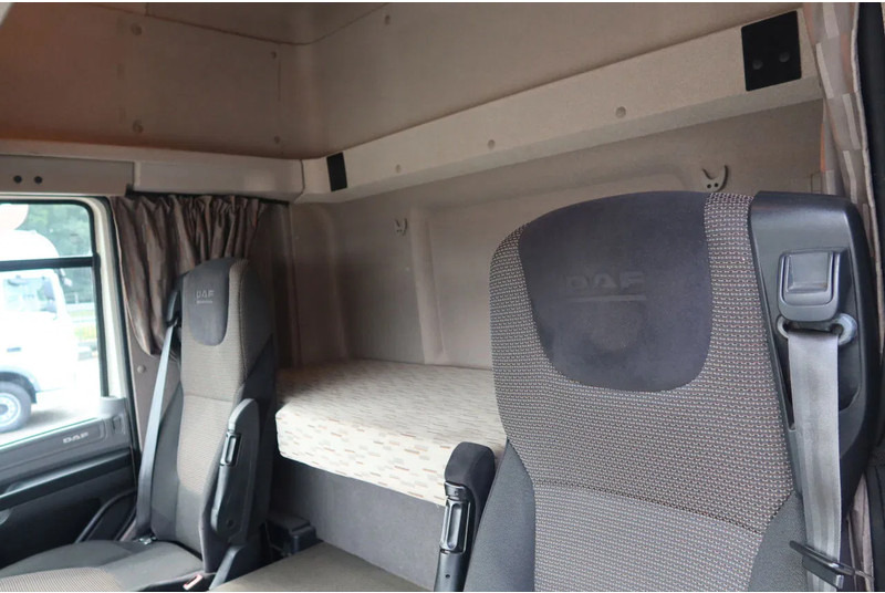 DAF CF 370 KoelVries+Klep FRC 04-2027 Dhollandia 1500 kg - مبردة شاحنة: صور 5 DAF CF 370 KoelVries+Klep FRC 04-2027 Dhollandia 1500 kg - مبردة شاحنة: صور 5